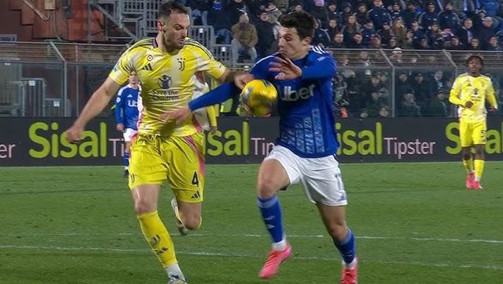 Serie A, Ziliani polemico con la classe arbitrale: “Prodotte sconcezze regolamentari” - immagine 1