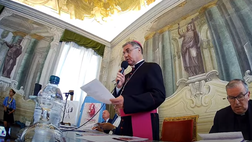 Palermo, Monsignor Lorefice: “Spero possa essere l’anno della risalita in Serie A”