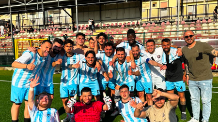 Foto tratta da Account Facebook Whynotbrand Football Aversa