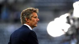 La moglie di Van der Sar: “Ancora in intensiva, ma non è in pericolo di vita”