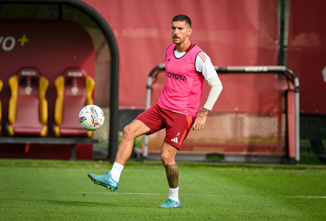 Trigoria, la rifinitura alla vigilia della gara con la Fiorentina – FOTO GALLERY - immagine 23