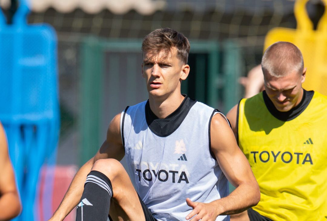 Roma, riprendono gli allenamenti a Trigoria: in gruppo Azmoun – FOTO GALLERY - immagine 25