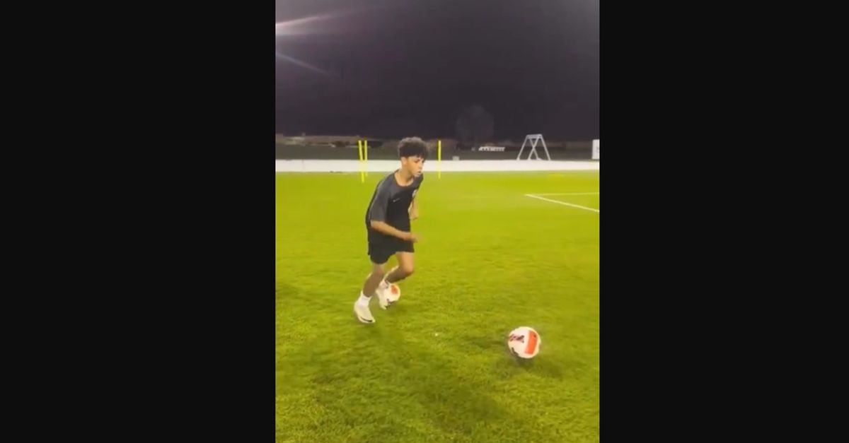video cr7 jr sfida il padre le punizioni sono identiche