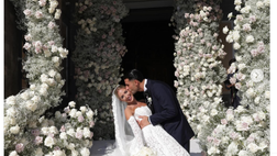 Che festa per il matrimonio di Mandragora. Tante presenze viola