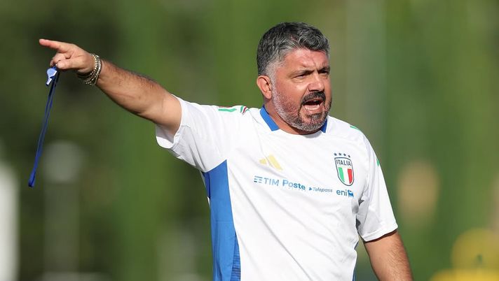 Il ct Gennaro Gattuso durante un allenamento con la Nazionale. (Foto presa dal profilo Instagram ufficiale azzurri) Gennaro Gattuso Italia convocati