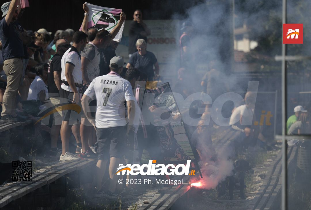 FOTOTIFO Gli scatti dei tifosi presenti per Palermo-Bassa Anaunia - immagine 15