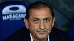 Corinthians, scarsi risultati e critiche di Depay: esonerato Ramon Diaz