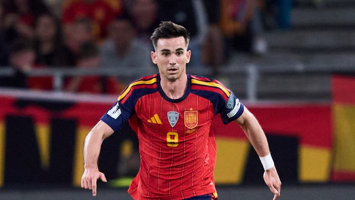 SEVILLE, SPAIN - NOVEMBER 18: Fabian Ruiz of Spain in action during the FIFA World Cup 2026 qualifier match between Spain and Türkiye at Estadio de La Cartuja on November 18, 2025 in Seville, Spain. (Photo by Juan Manuel Serrano Arce/Getty Images) fabian ruiz spagna