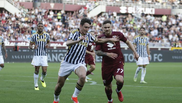 Cambiaso and Linetty during the Italian Serie A, football match between Torino FC and Juventus FC on13 April 2024 at Stadio Olympic Grande Torino, Turin Italy. Photo Nderim Kaceli Lille-Juventus 1-1: pari per i bianconeri prima del derby - immagine 1