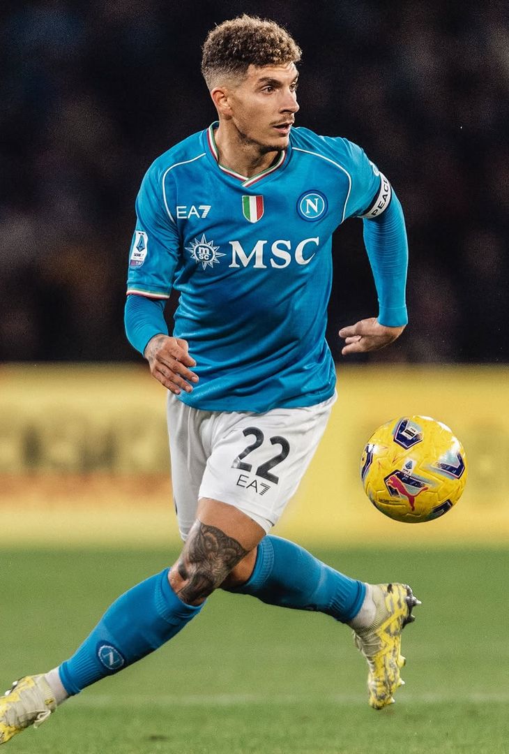 GALLERY Napoli-Inter, viaggio nei ricordi: gli scatti più belli delle sfide passate - immagine 14