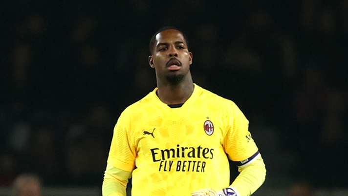 Mike Maignan AC Milan Torino-Milan 2-1 Serie A 2024-2025