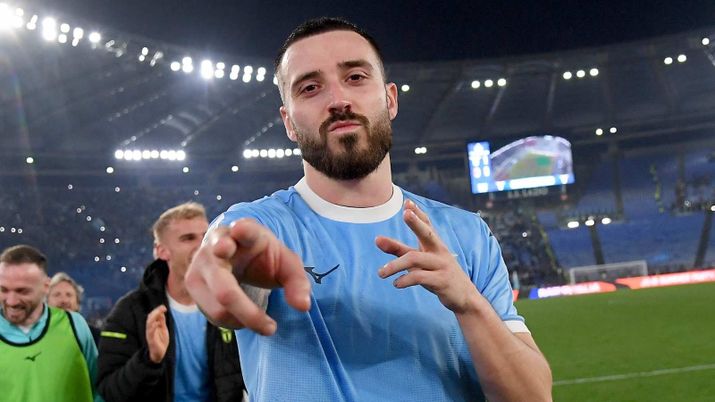 Mario Gila difensore SS Lazio obiettivo del Milan per il calciomercato estivo 2026