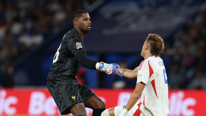 Francia ko, il durissimo sfogo di Maignan: “Solo due italiani sarebbero titolari da noi” - immagine 1