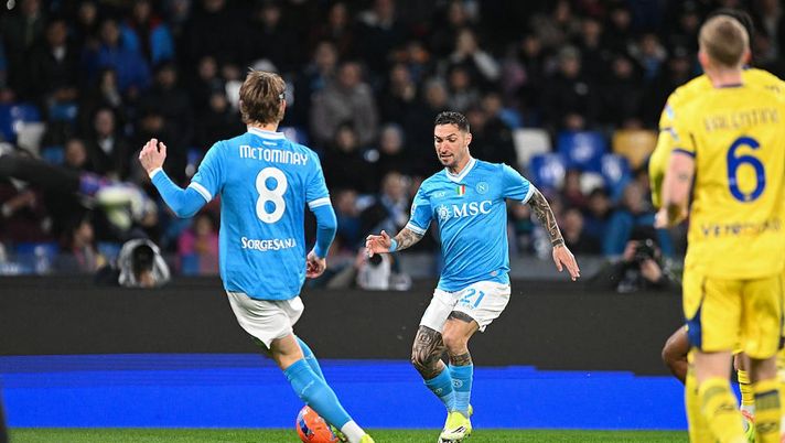 Getty Images Politano: “Le decisioni dell’arbitro hanno indirizzato la gara col Verona. Si sbaglia molto” - immagine 1