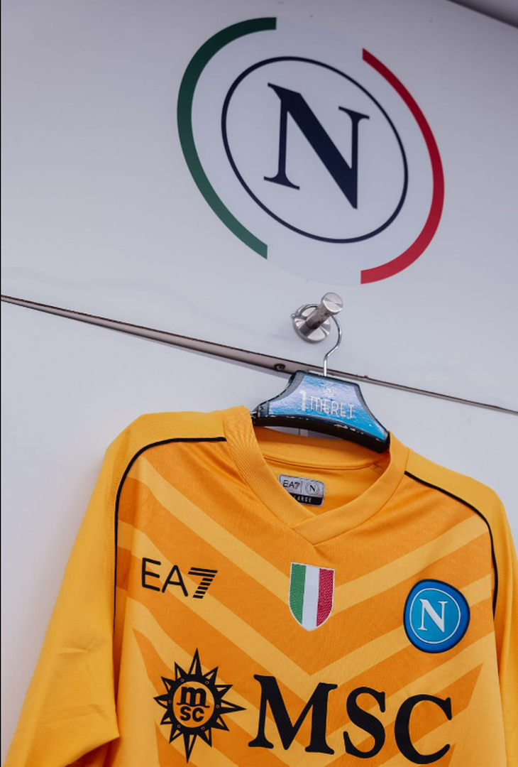GALLERY Tutto pronto per Napoli-Cagliari: scelta la divisa dei campioni d’Italia - immagine 4