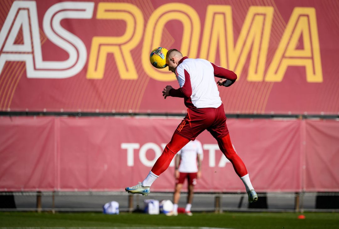 Roma, secondo allenamento dell’anno: Dovbyk torna in gruppo – FOTO GALLERY - immagine 26