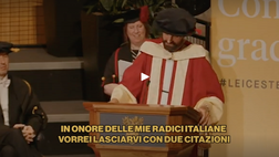 VIDEO / Il cantante dei Kasabian riceve la laurea e omaggia Ranieri: “Dilly ding, dilly dong”