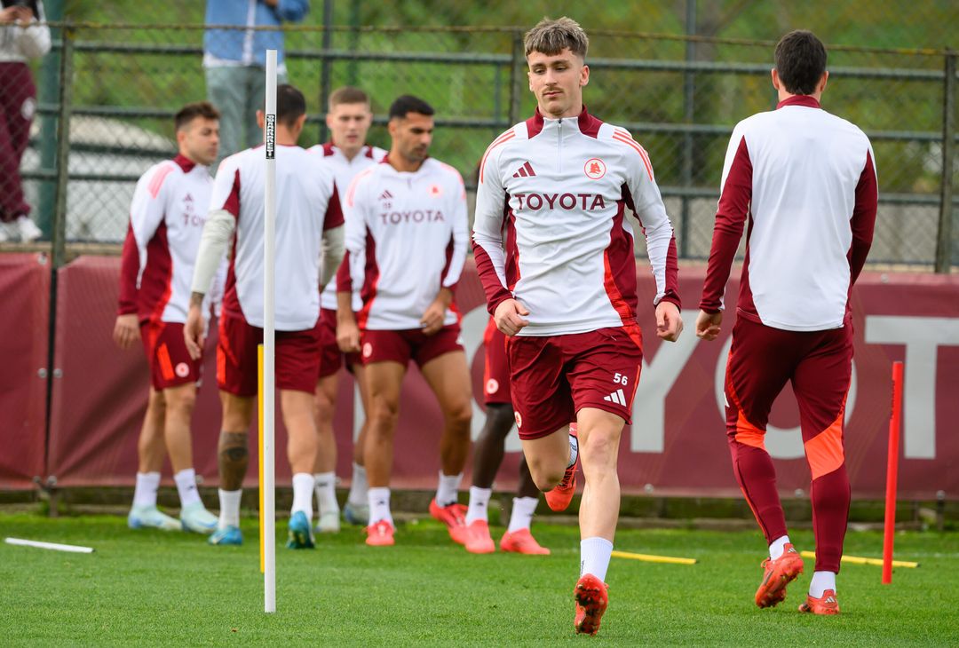 Trigoria, la rifinitura in vista del Tottenham – FOTO GALLERY - immagine 23