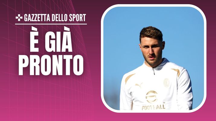 Santiago Giménez (attaccante AC Milan), qui durante una seduta di allenamento con i rossoneri a Milanello | Milan News (Getty Images) Santiago Giménez AC Milan allenamento Milanello