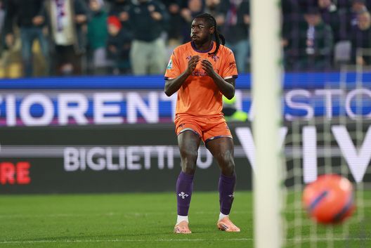 Kean dopo l'ennesimo gol sbagliato in Fiorentina-Verona (Foto di Gabriele Maltinti/Getty Images) Fiorentina Losanna