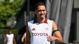 Addio Smalling: accetta l’Al-Fahya, firmerà fino al 2026. Arriva Hermoso