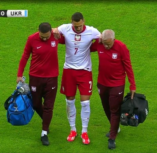 Infortunio Milik, il messaggio della Juventus: “Forza, Arek!”- immagine 3