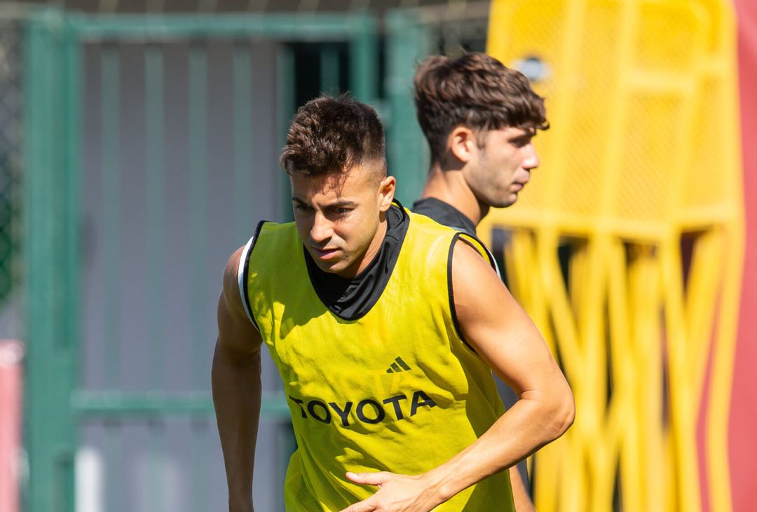 Roma, riprendono gli allenamenti a Trigoria: in gruppo Azmoun – FOTO GALLERY - immagine 10