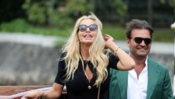 Valeria Marini: “Pareva si fossero dimenticati di me. Mamma? Situazione pesante. Con Conti…”