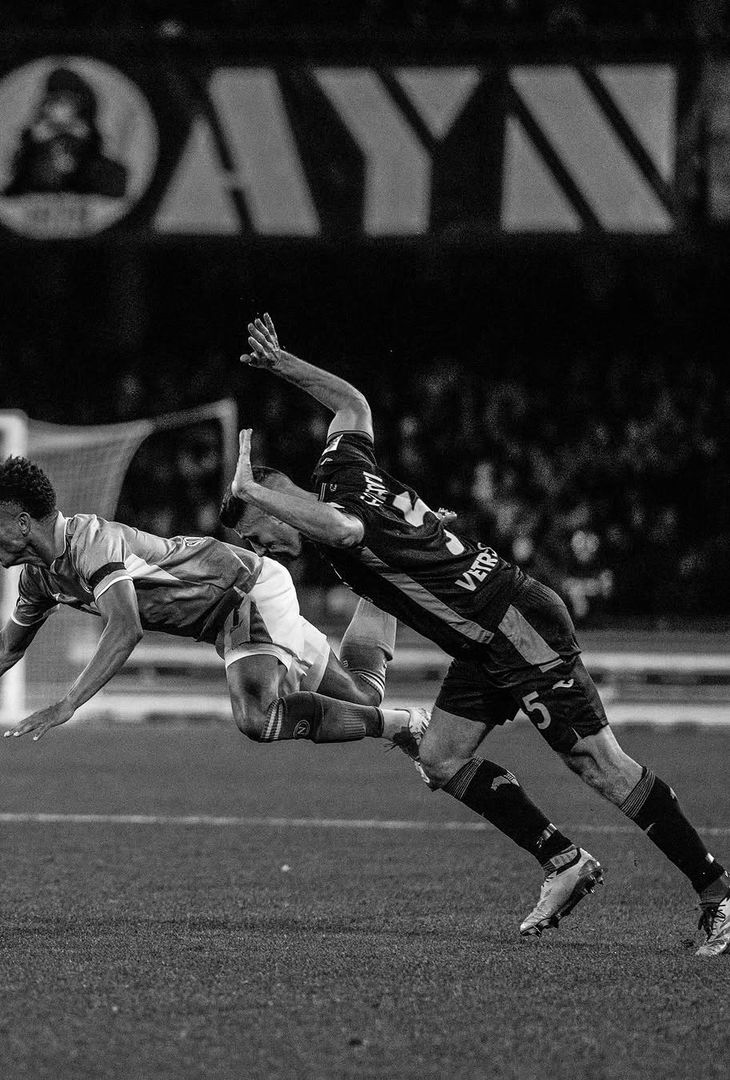 GALLERY Memories, i suggestivi scatti in bianco e nero di Napoli-Verona - immagine 8