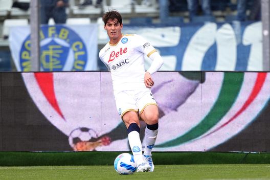 Verso Napoli-Inter, è emergenza in difesa per Mazzarri: si ferma anche Zanoli - immagine 1