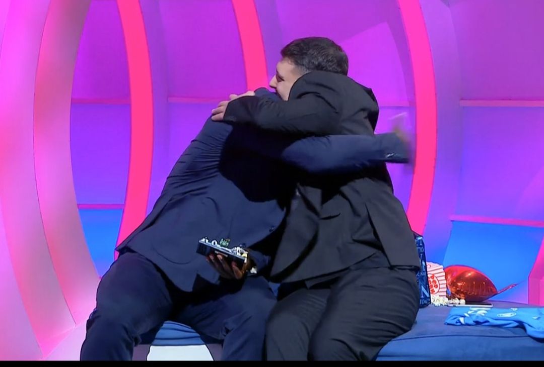 GALLERY Lukaku, cuore d’oro: sorpresa speciale ad un tifoso a C’è Posta Per Te - immagine 5