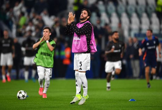 Getty Images I tifosi dello Stoccarda rincuorano l’Emilia-Romagna: “Non mollate mai”- immagine 2