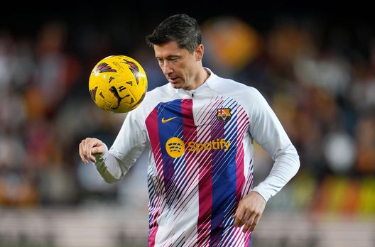 Barcellona, cena di mercato tra Laporta e l’agente di Lewandowski: “Certo che resta”- immagine 2