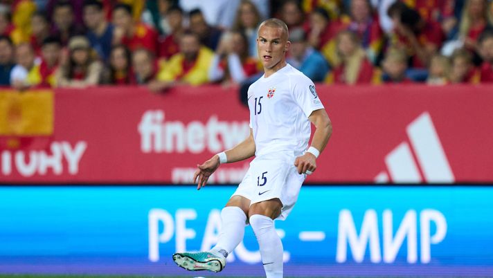 MALAGA, SPAIN - MARCH 25: Leo Ostigard of Norway in action during the UEFA EURO 2024 qualifying round group A match between Spain and Norway at La Rosaleda Stadium on March 25, 2023 in Malaga, Spain. (Photo by Angel Martinez/Getty Images) mondiali serie a