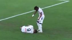 VIDEO Atalanta, paura per Scamacca: il ginocchio va KO in amichevole