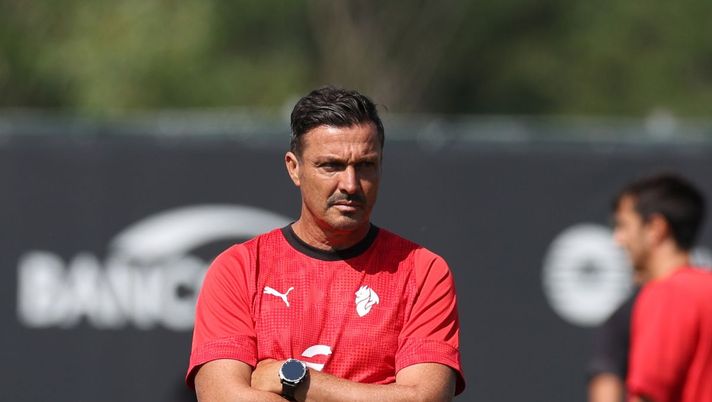 Massimo Oddo (allenatore Milan Futuro) | AC Milan News (Getty Images) Milan Futuro, Oddo: 'Moncada è stato mal compreso. Serie C o D, cambia ...'
