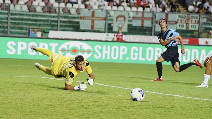 Padova, staffetta Donnarumma-Zanellati: quanta qualità tra i pali - immagine 1