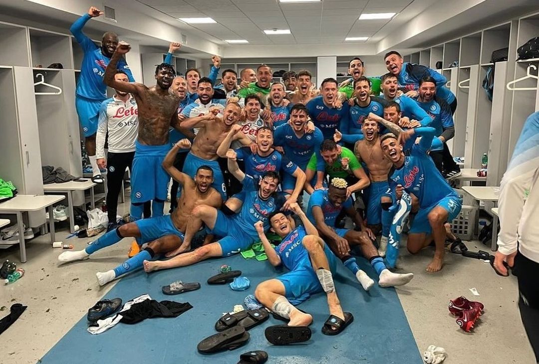 GALLERY Kim riassapora i momenti più belli del 2023 con la maglia del Napoli - immagine 3