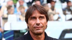 Conte in conferenza, feroce e spiccio: 7 minuti di silenzi e decisioni sospese