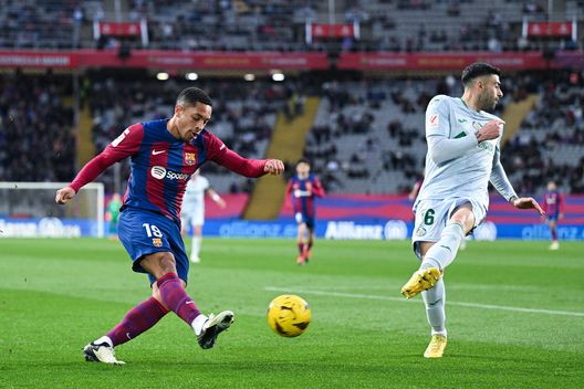 Barcellona, Xavi: “Vitor Roque? Non sarebbe dovuto arrivare a gennaio ma…”- immagine 2