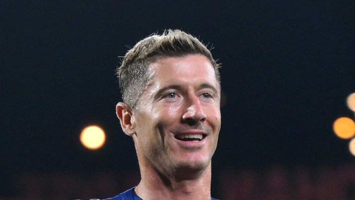 Milan, conviene l'affondo su Lewandowski? Il confronto con gli altri bomber