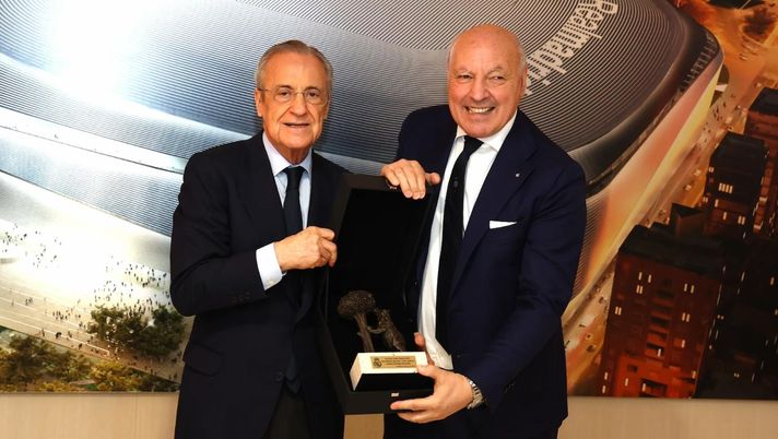inter.it Inter-Real, scambio di doni tra Perez e Marotta prima del match delle Legends - immagine 1