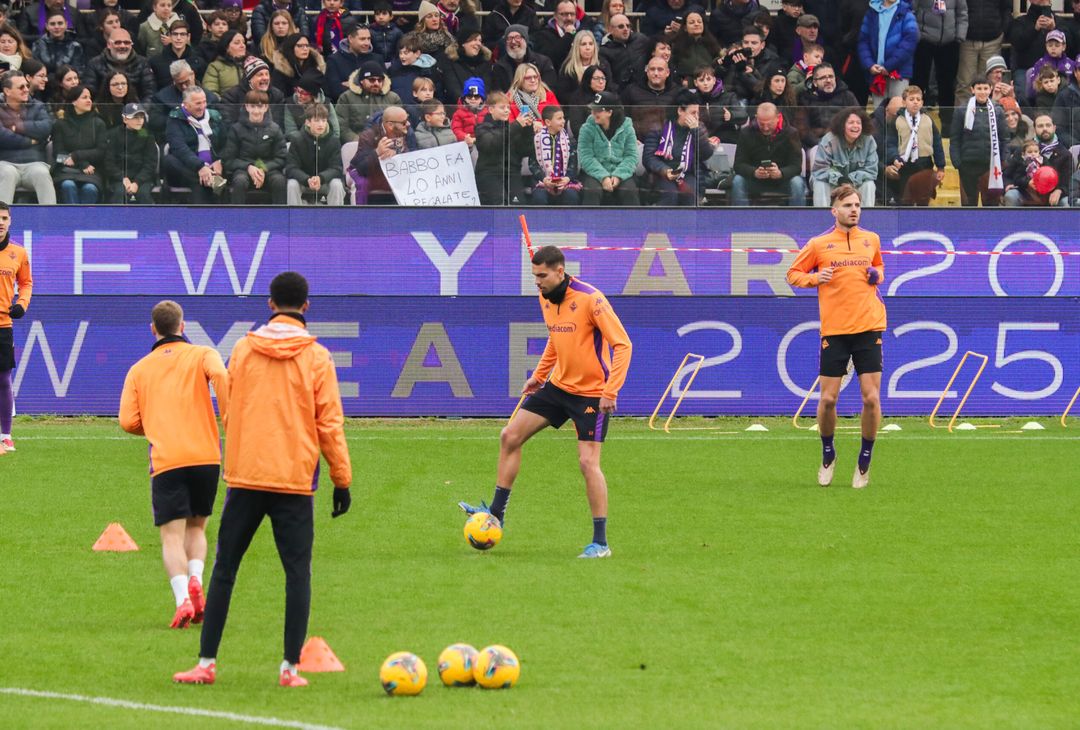 Gallery VN – Allenamento a porte aperte della Fiorentina, le immagini più belle - immagine 120