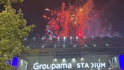 Finalmente torna il derby! Lione, i tifosi festeggiano la risalita dei rivali Saint Etienne
