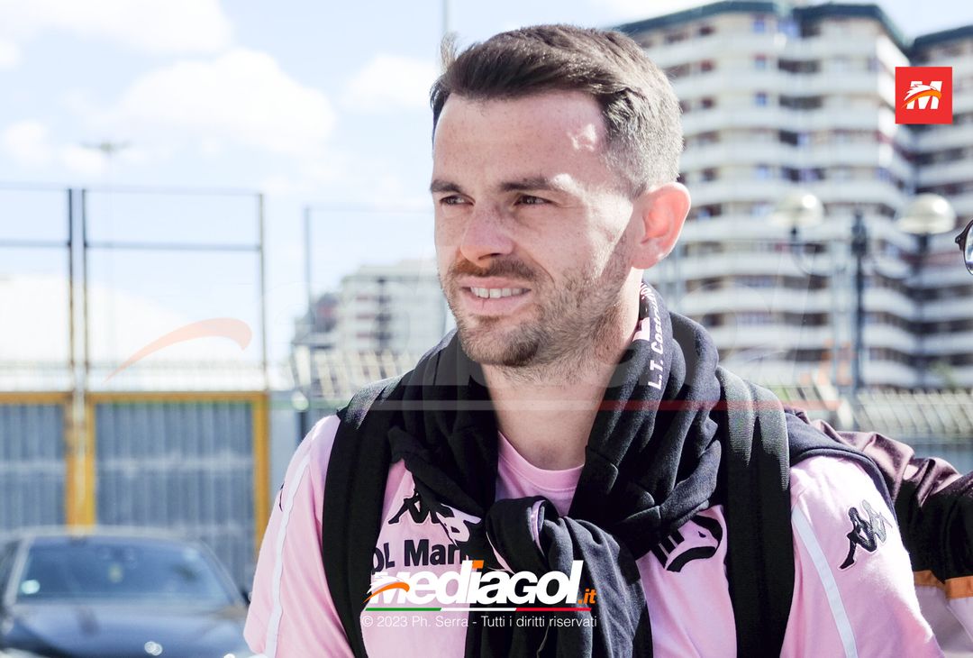 FOTO Venezia-Palermo, i Rosanero in partenza dal “Renzo Barbera” (GALLERY) - immagine 38