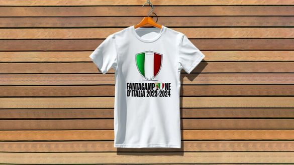 La maglia celebrativa è ancora online: acquistala qui se hai vinto il fantacalcio La maglia celebrativa è ancora online: acquistala qui se hai vinto il fantacalcio - immagine 1