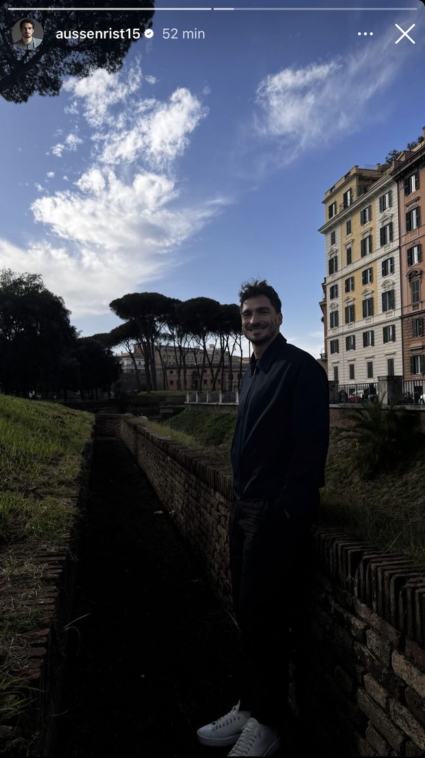 Hummels sempre più innamorato di Roma: oggi da turista alla Mole Adriana- immagine 2