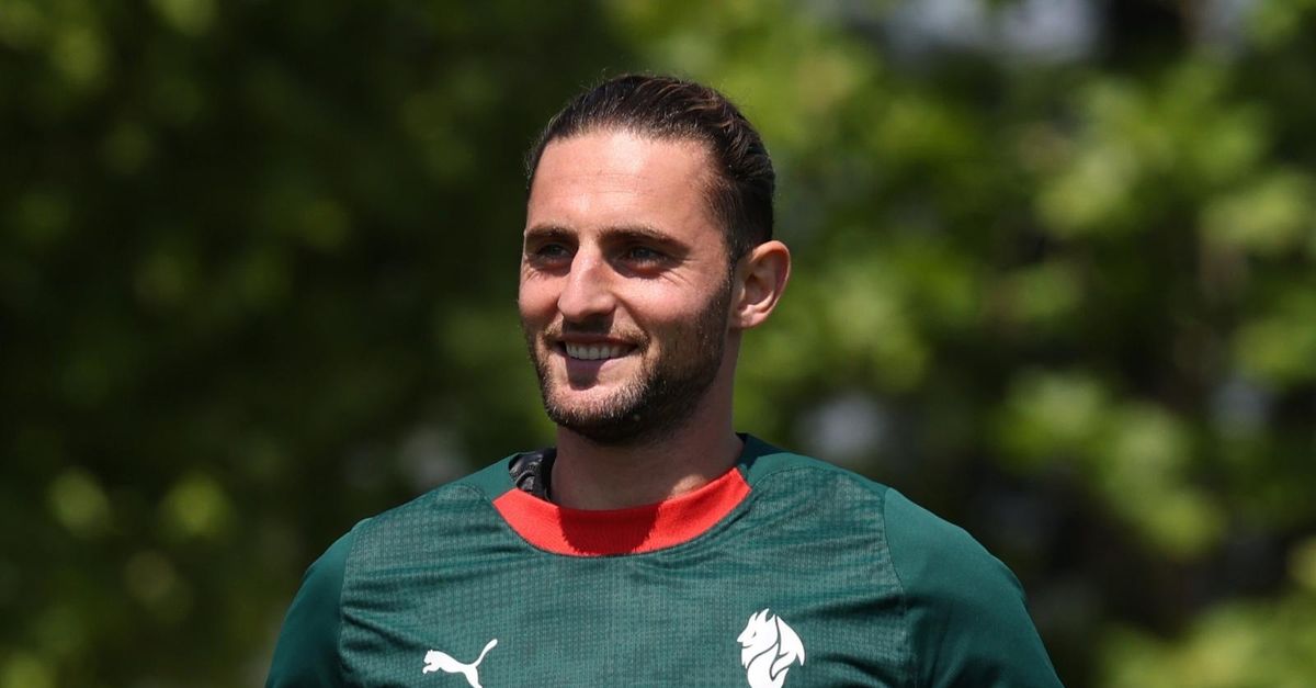 allegri vuole rabiot al napoli ma perch233 darlo gi224 per ceduto deve decidere il milan da Pianetamilan.it allegri vuole rabiot al napoli ma perch233 darlo gi224 per ceduto deve decidere il milan