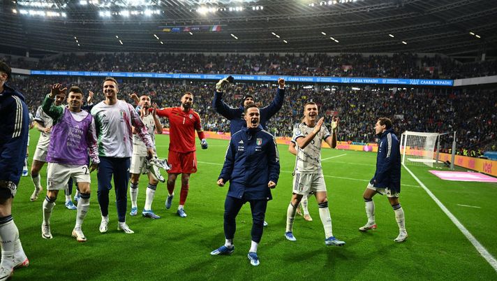 L’Italia rischia, ma va a Euro 2024. Giornale: “Tempo di festeggiare, la Nazionale crescerà” - immagine 1