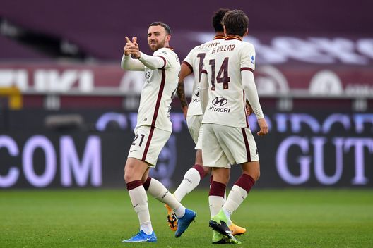 TURIN, ITALY - APRIL 18: Borja Mayoral of Roma celebrates after scoring their team's first goal during the Serie A match between Torino FC and AS Roma at Stadio Olimpico di Torino on April 18, 2021 in Turin, Italy. Sporting stadiums around Italy remain under strict restrictions due to the Coronavirus Pandemic as Government social distancing laws prohibit fans inside venues resulting in games being played behind closed doors. (Photo by Valerio Pennicino/Getty Images) mayoral